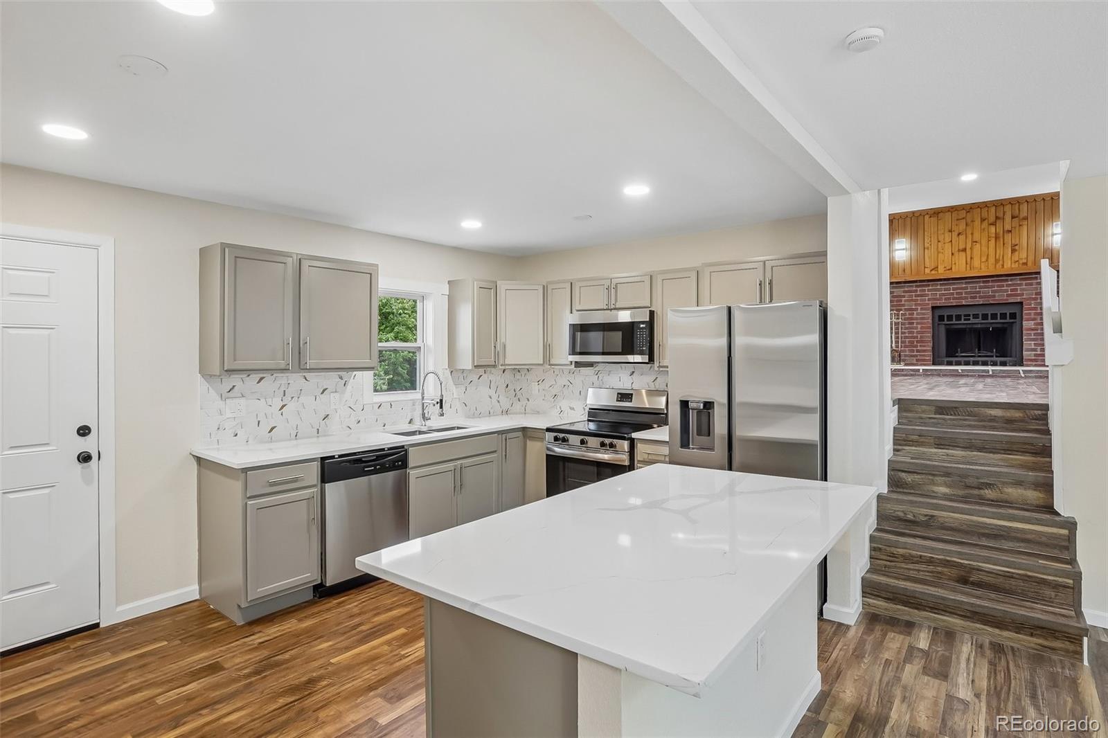 MLS Image #9 for 4484 s eagle circle,aurora, Colorado