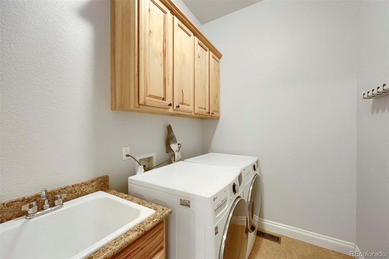 MLS Image #27 for 17796  mining way,monument, Colorado