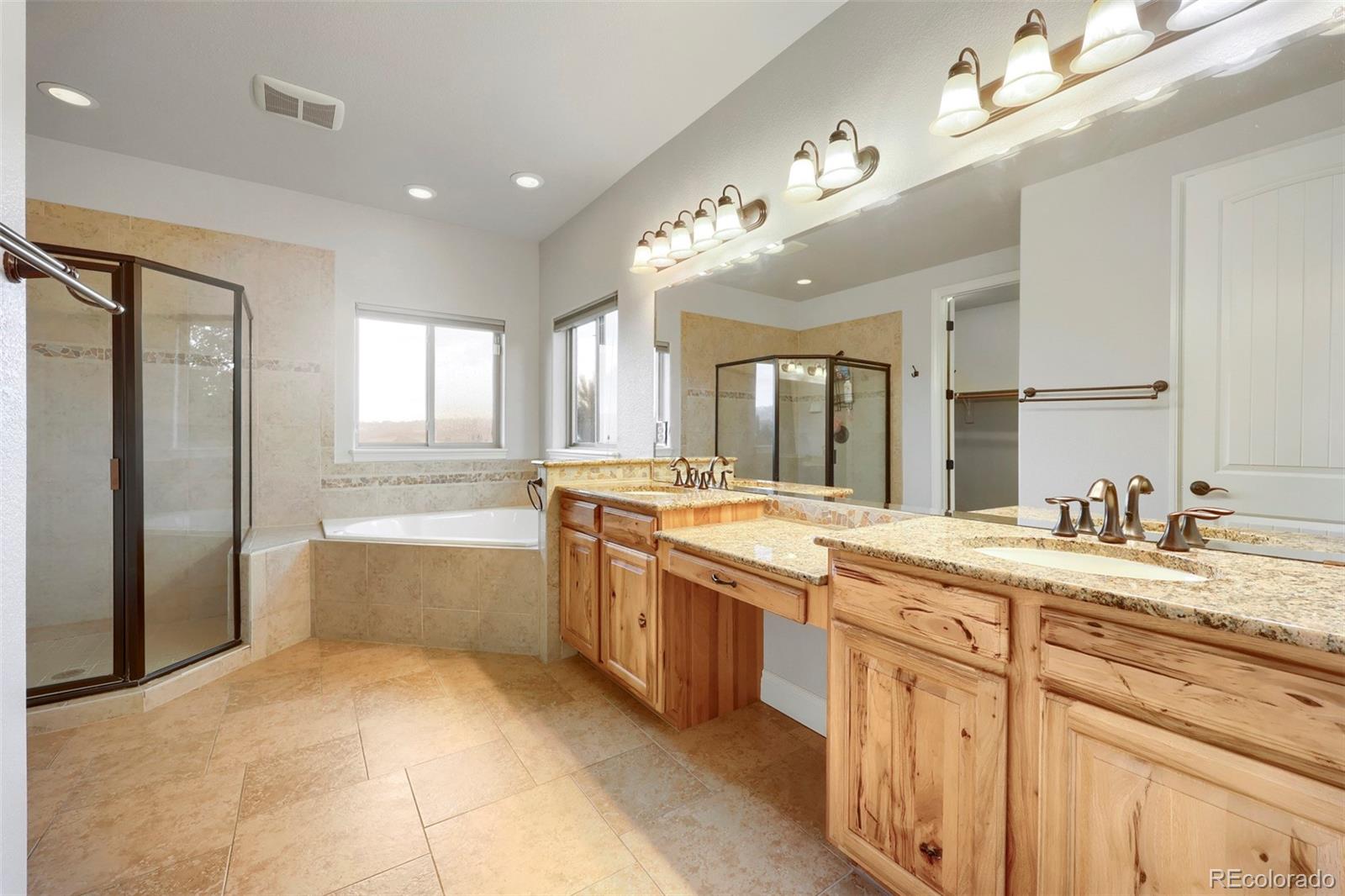 MLS Image #46 for 17796  mining way,monument, Colorado