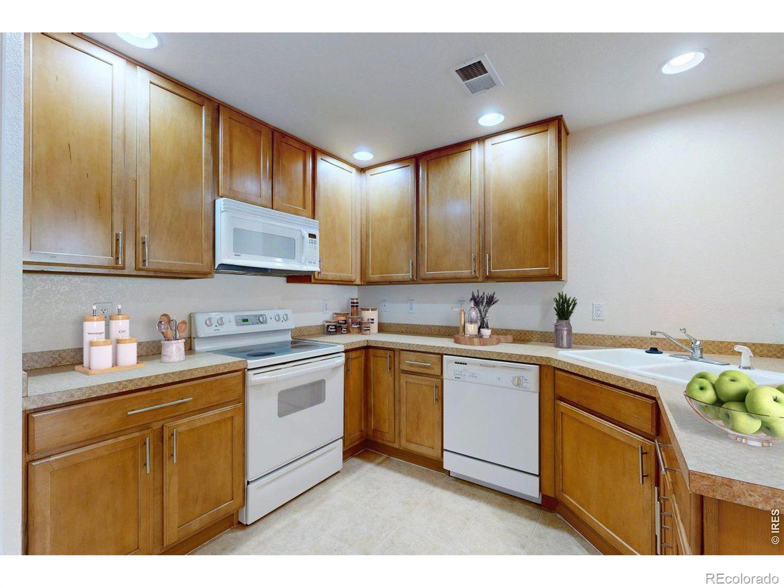 MLS Image #5 for 5002  northern lights drive,fort collins, Colorado