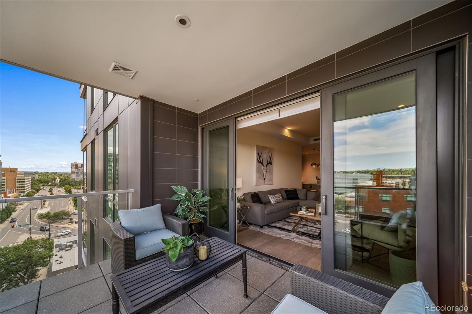 MLS Image #20 for 155 n steele street 812,denver, Colorado