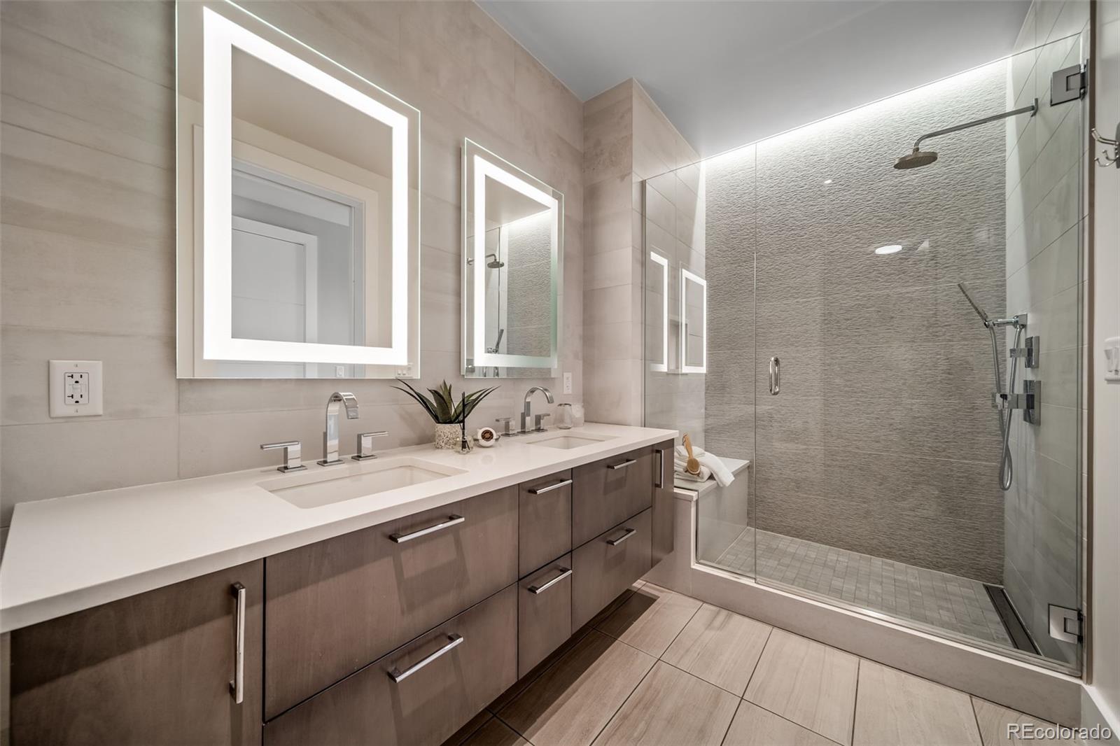 MLS Image #35 for 155 n steele street 812,denver, Colorado