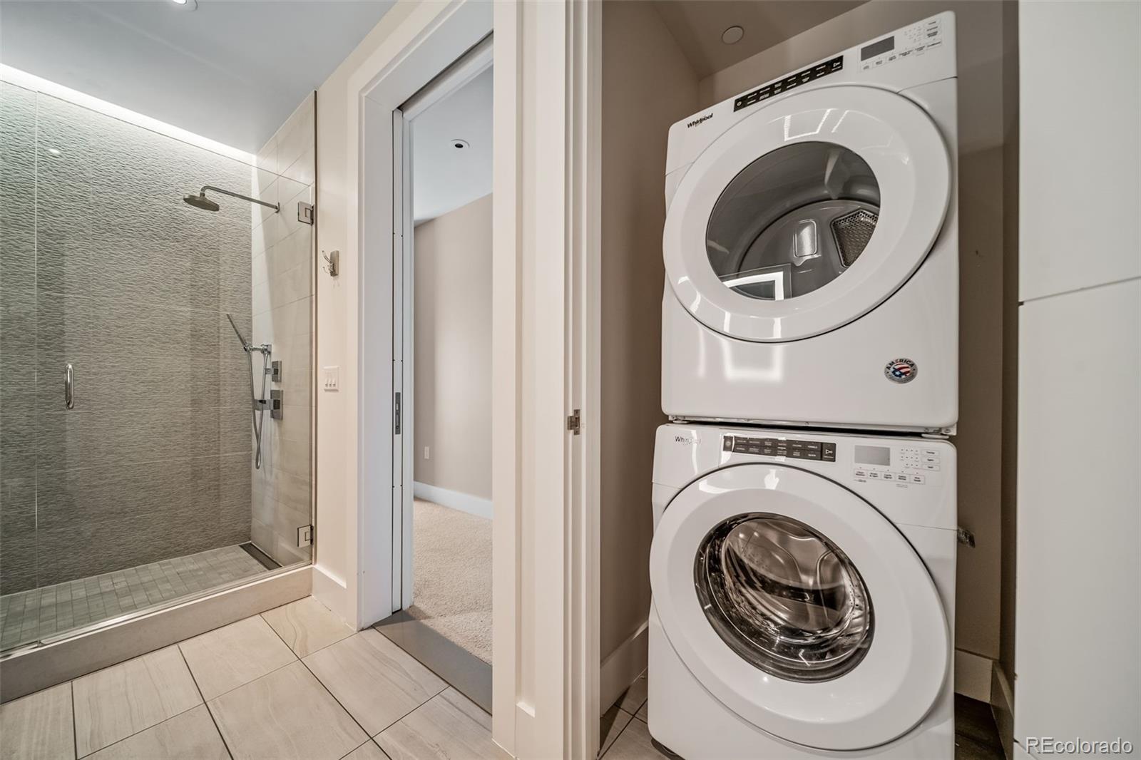 MLS Image #38 for 155 n steele street 812,denver, Colorado