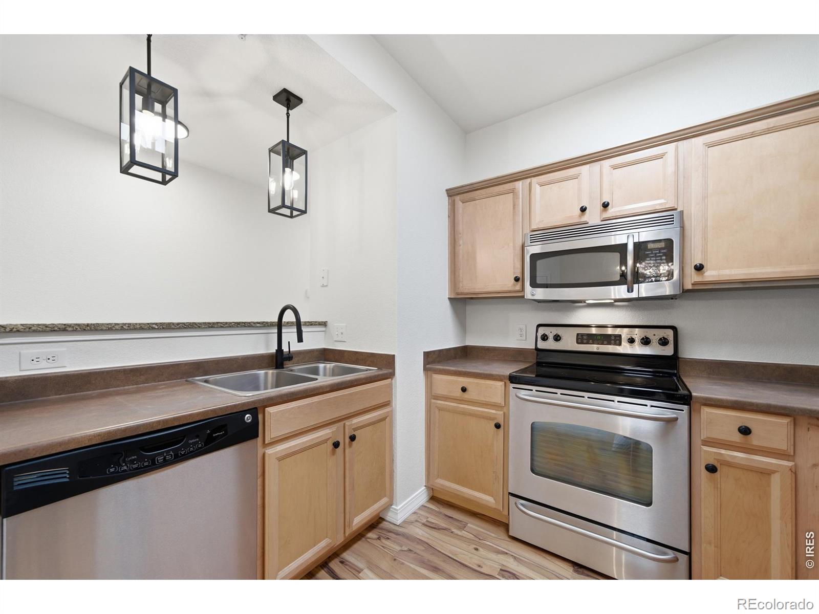 MLS Image #11 for 2133  krisron road,fort collins, Colorado