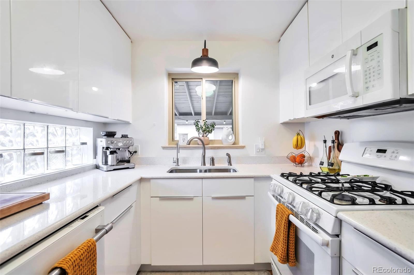 MLS Image #12 for 3690  gray street,denver, Colorado