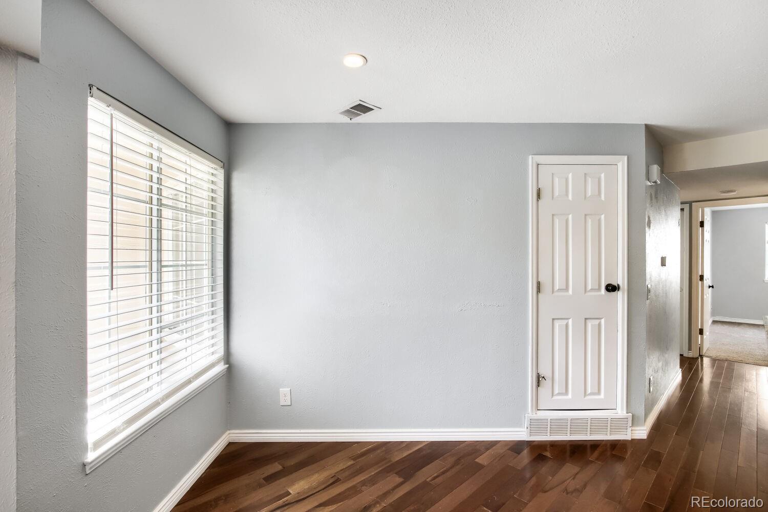 MLS Image #11 for 13813 e lehigh avenue,aurora, Colorado