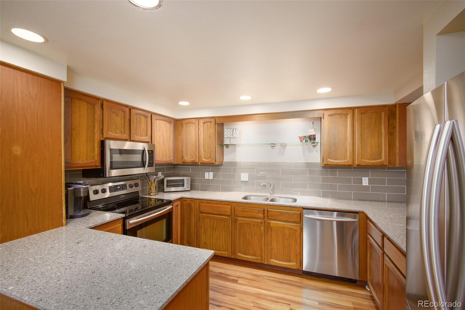 MLS Image #14 for 3147 e long circle,littleton, Colorado