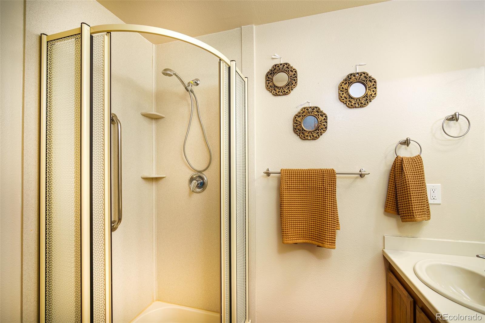 MLS Image #25 for 3147 e long circle,littleton, Colorado