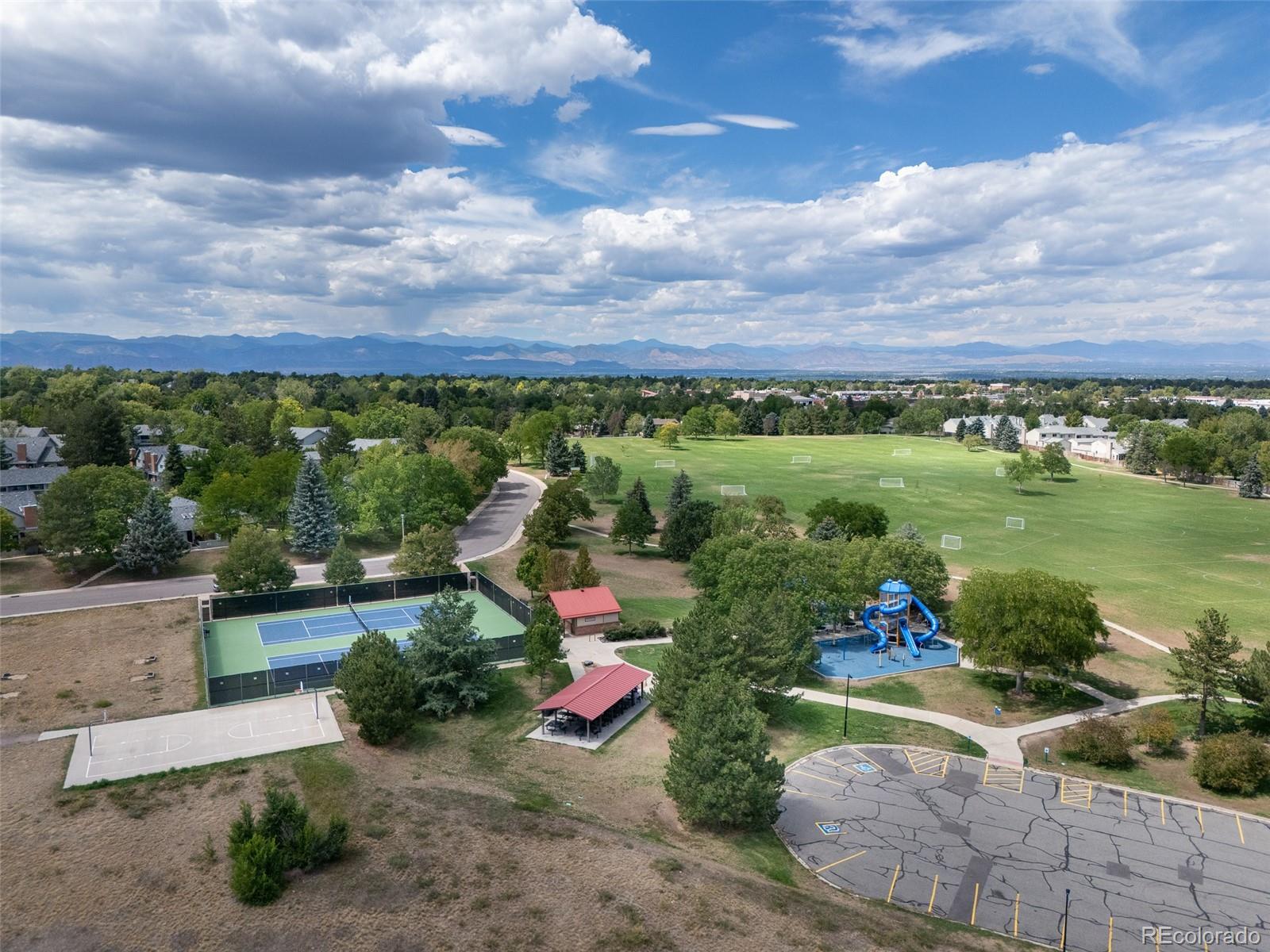 MLS Image #34 for 3147 e long circle,littleton, Colorado