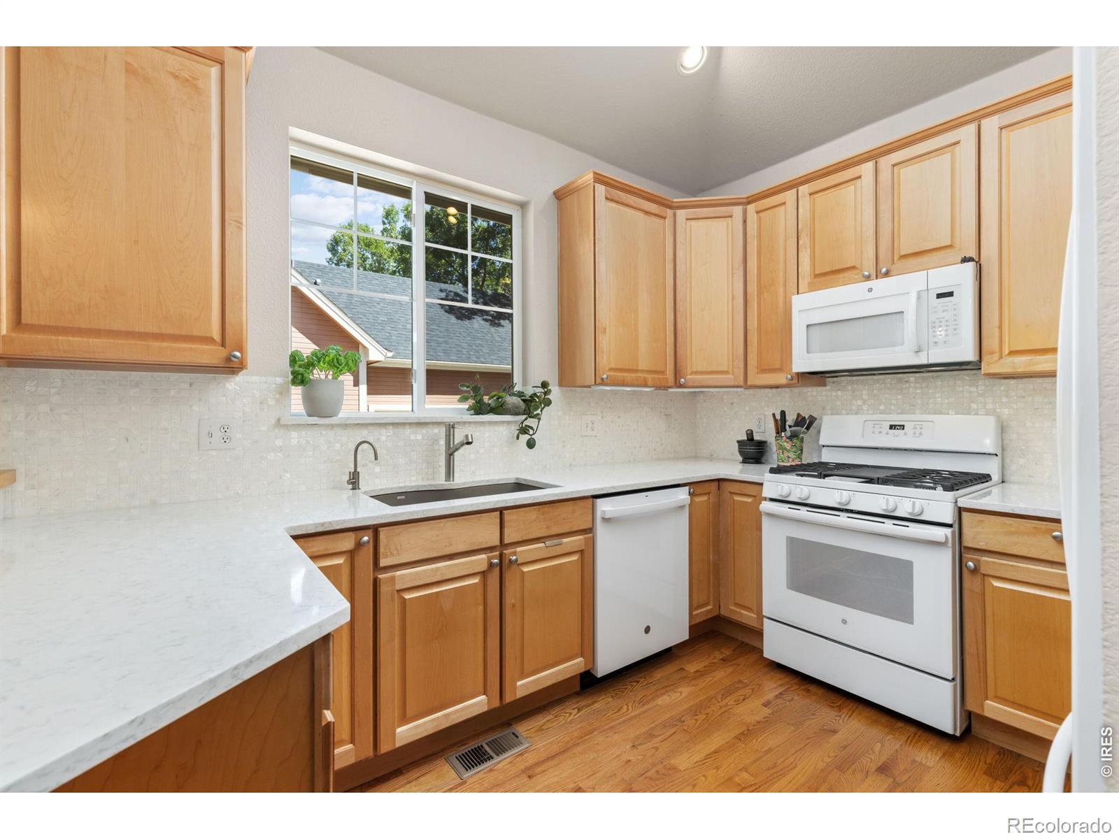 MLS Image #13 for 669  wild ridge lane,lafayette, Colorado