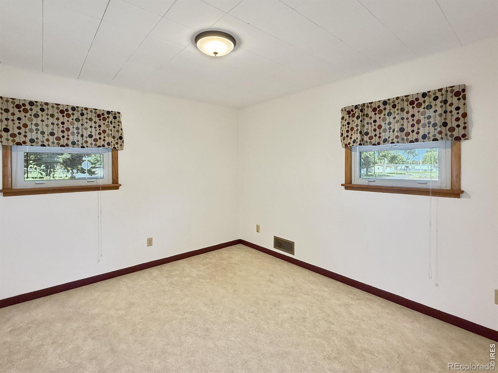 MLS Image #13 for 654 w strohm street,haxtun, Colorado