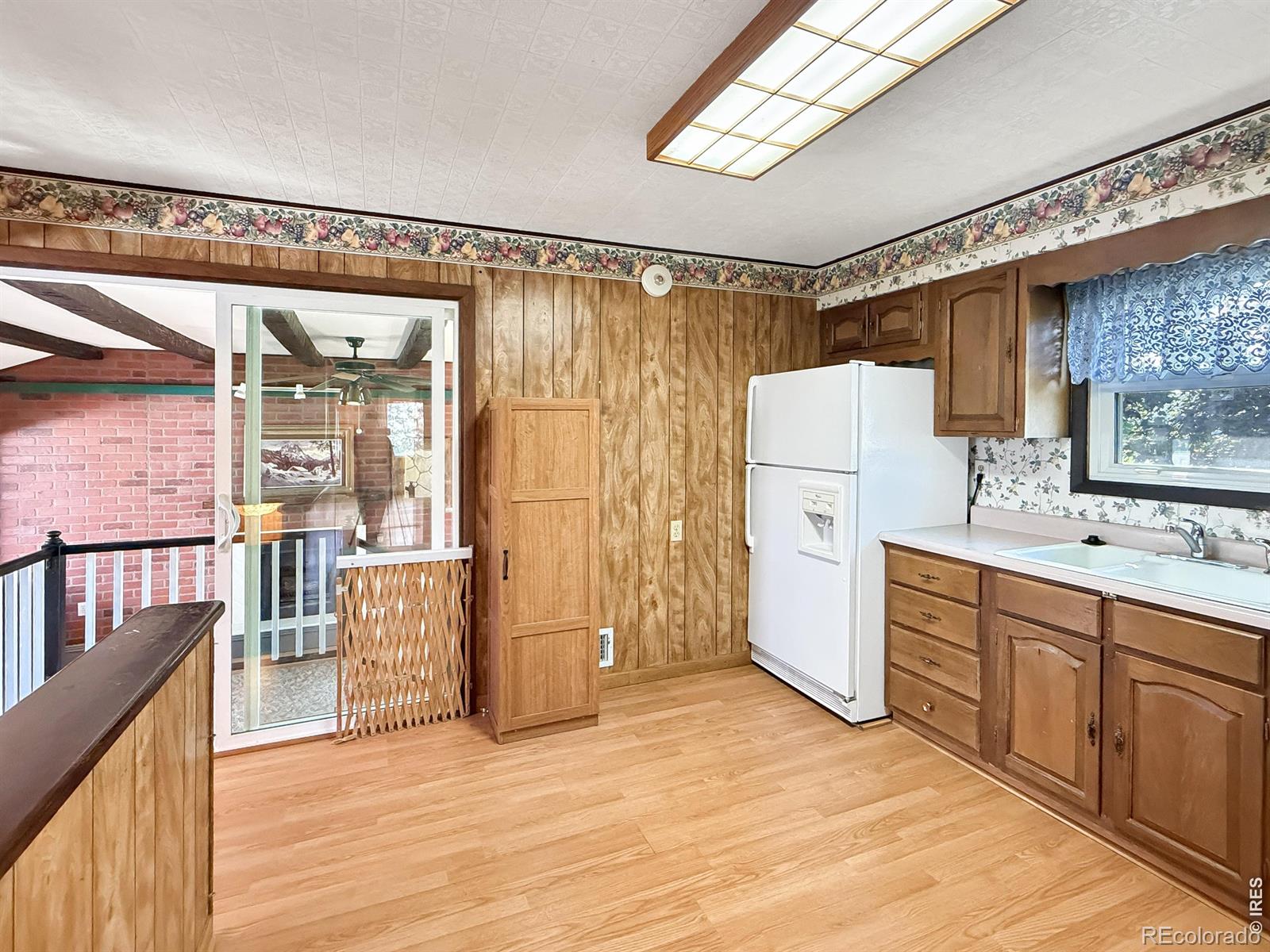 MLS Image #9 for 654 w strohm street,haxtun, Colorado