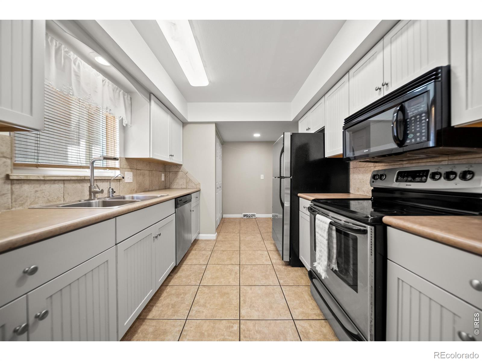 MLS Image #10 for 1403 s 11th avenue,sterling, Colorado