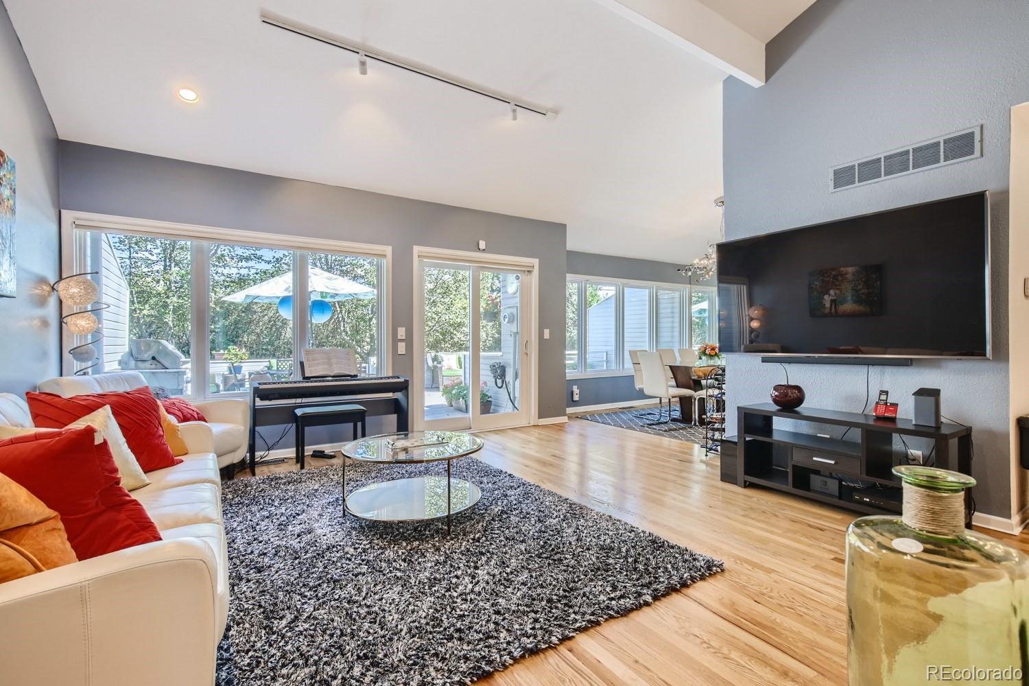 MLS Image #4 for 9200 e cherry creek south drive 4,denver, Colorado
