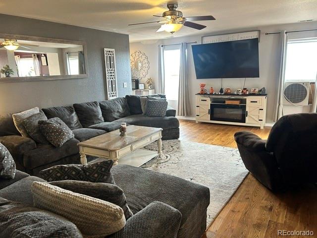 MLS Image #3 for 832  dove avenue ,brighton, Colorado