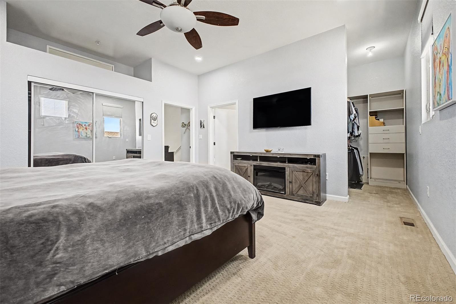 MLS Image #15 for 7525 e 1st place,denver, Colorado
