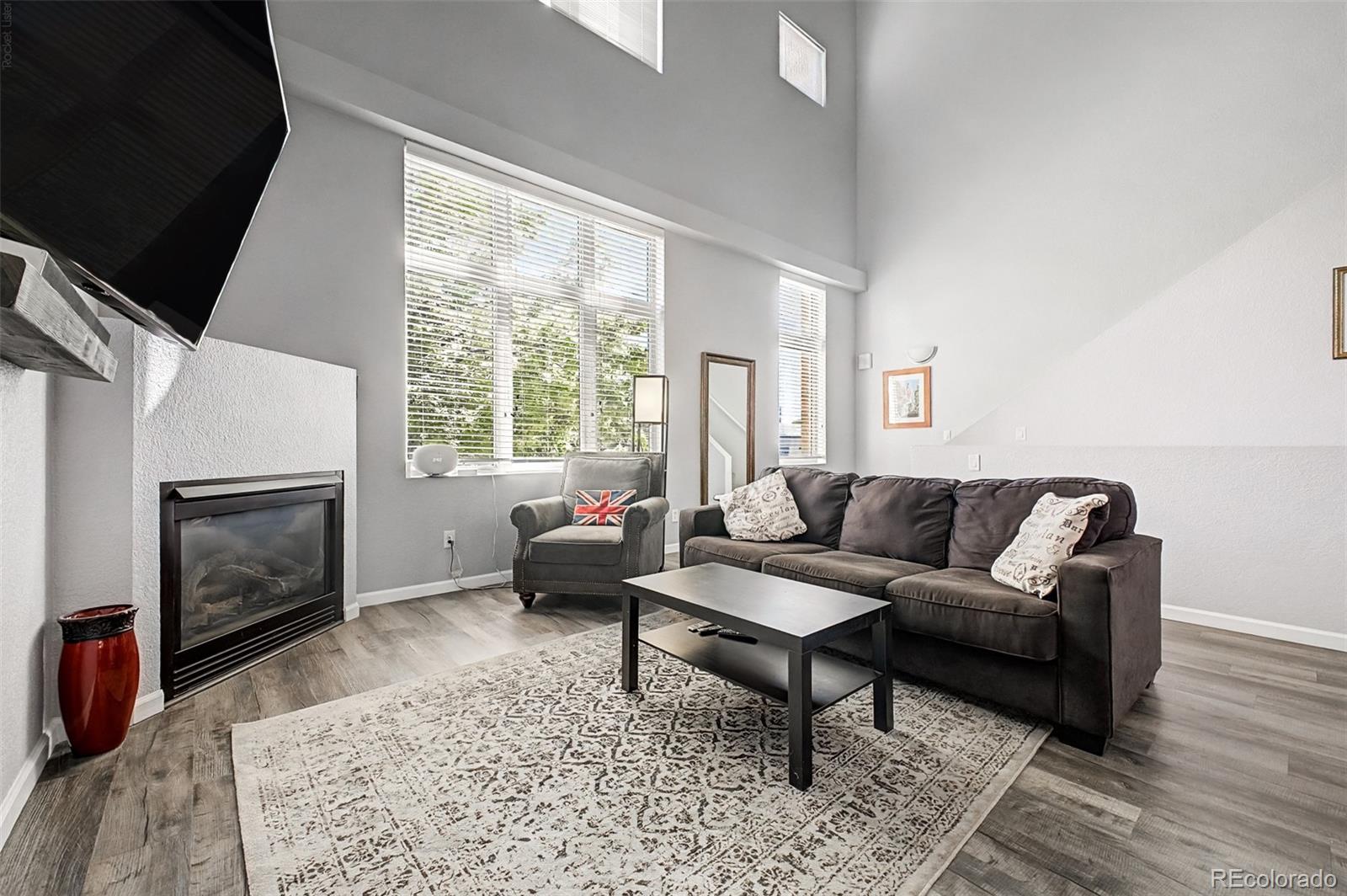 MLS Image #2 for 7525 e 1st place,denver, Colorado