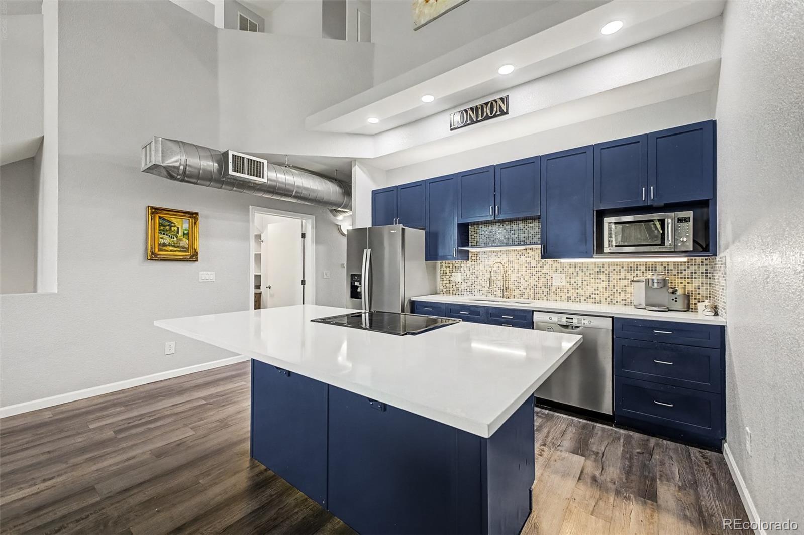 MLS Image #6 for 7525 e 1st place,denver, Colorado