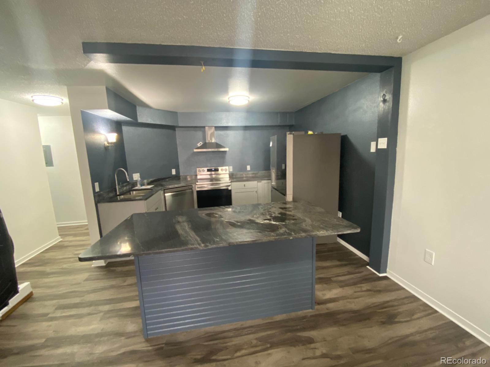 MLS Image #16 for 1625  larimer street,denver, Colorado