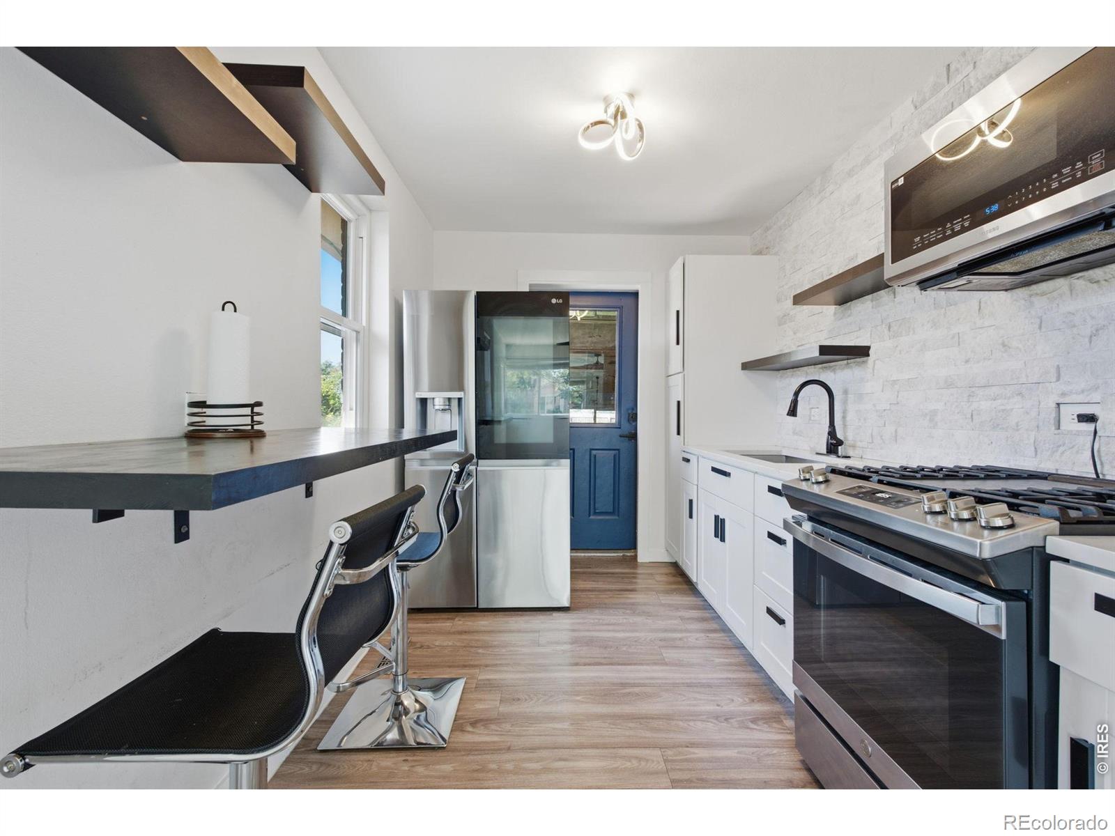 MLS Image #4 for 1309  florence street,aurora, Colorado