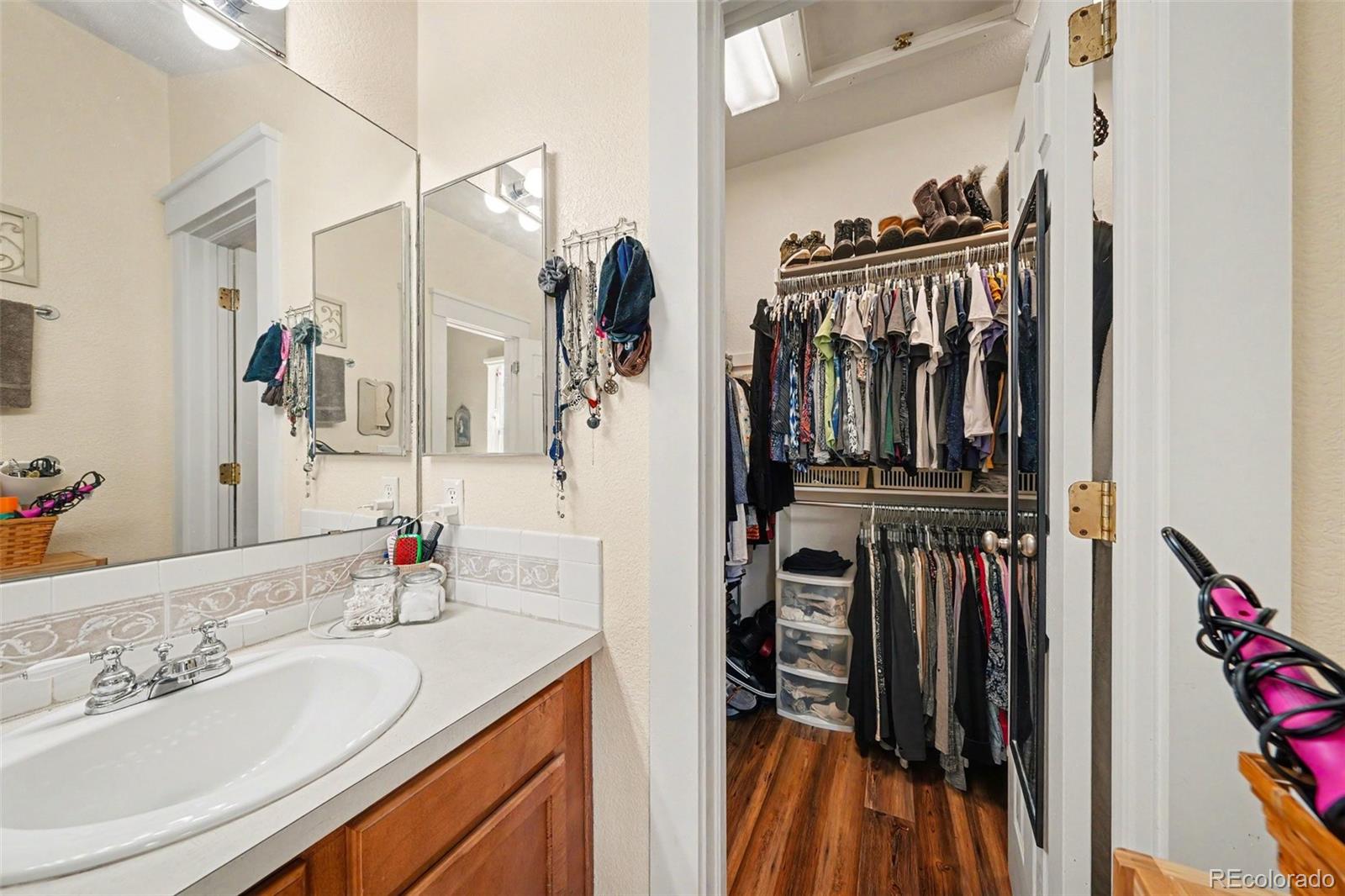 MLS Image #17 for 4053  plum creek drive,loveland, Colorado