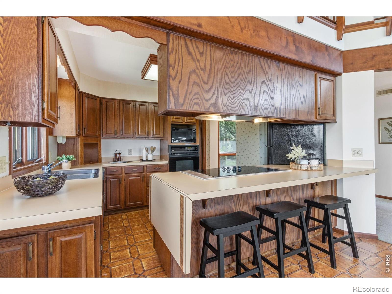 MLS Image #17 for 5153  single tree drive,loveland, Colorado