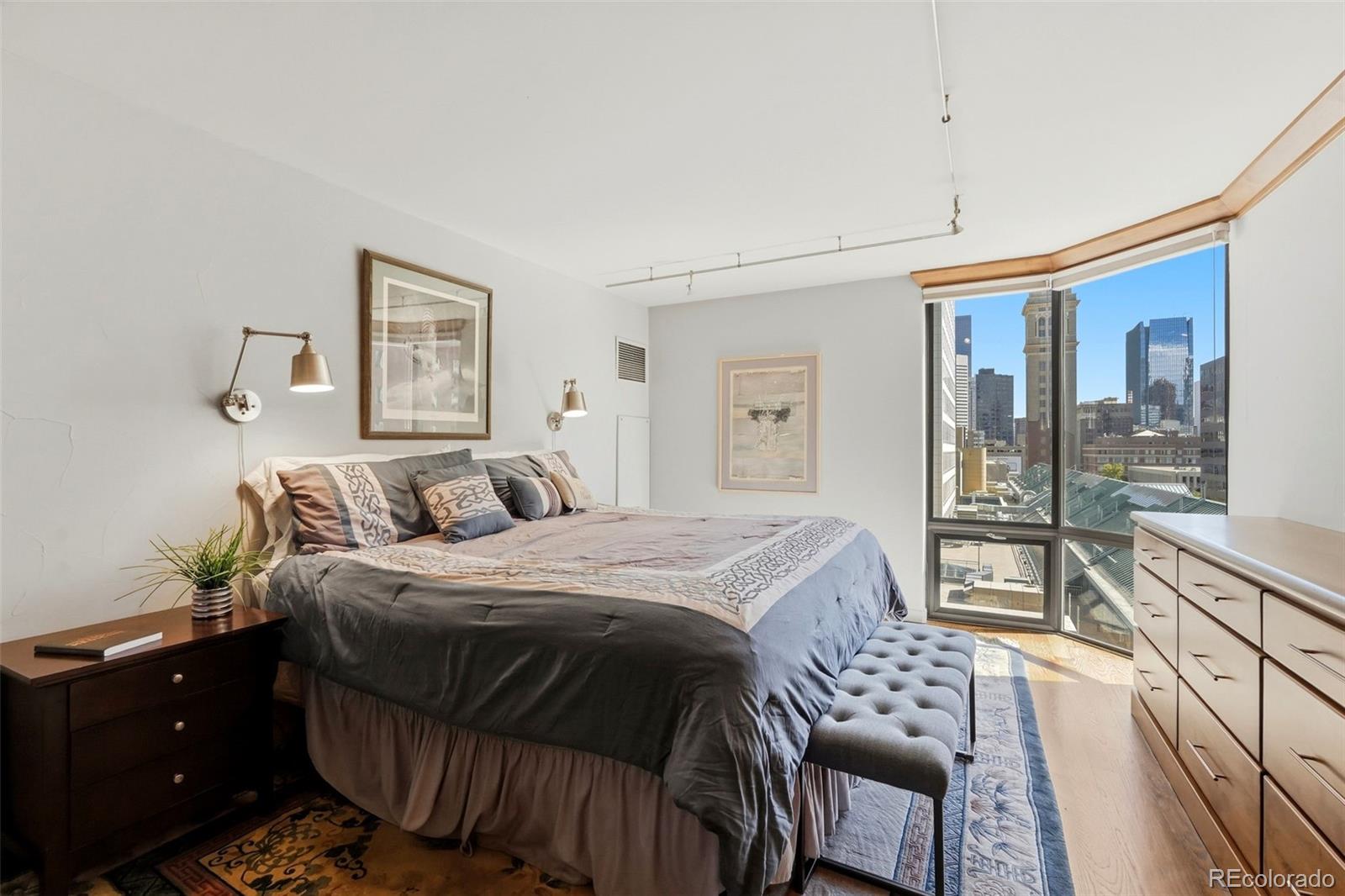 MLS Image #15 for 1625  larimer street,denver, Colorado
