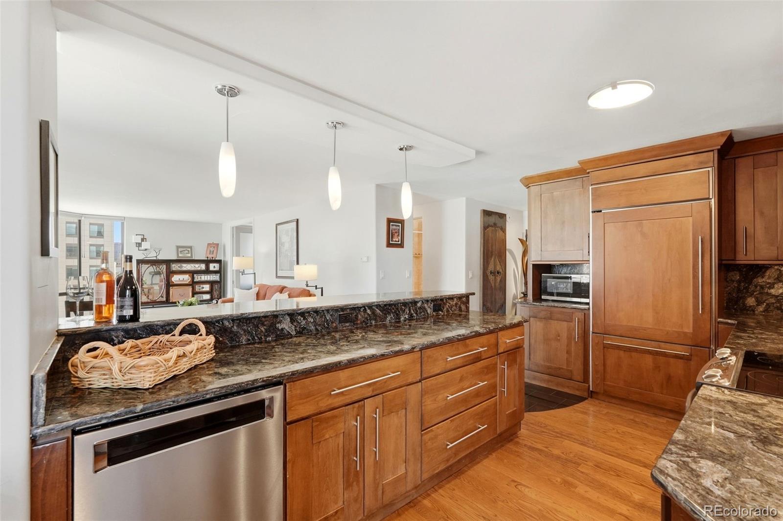 MLS Image #2 for 1625  larimer street,denver, Colorado
