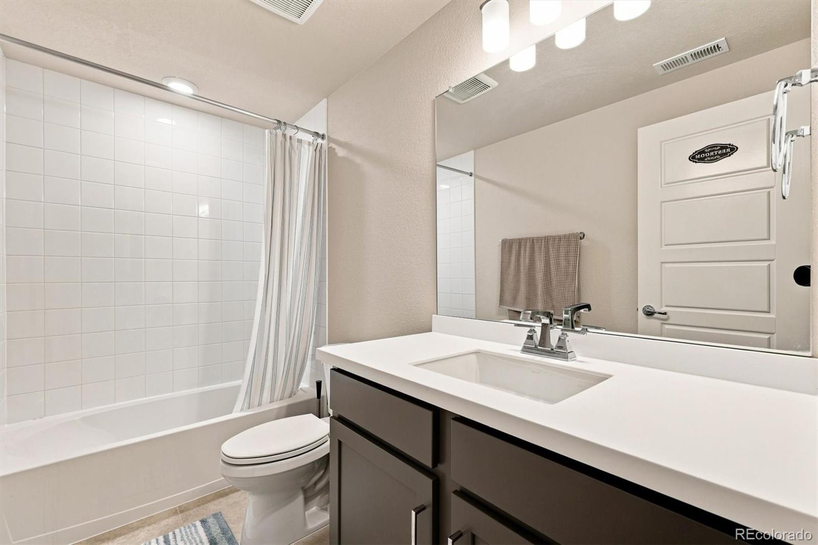 MLS Image #39 for 3433 n gold bug court,aurora, Colorado