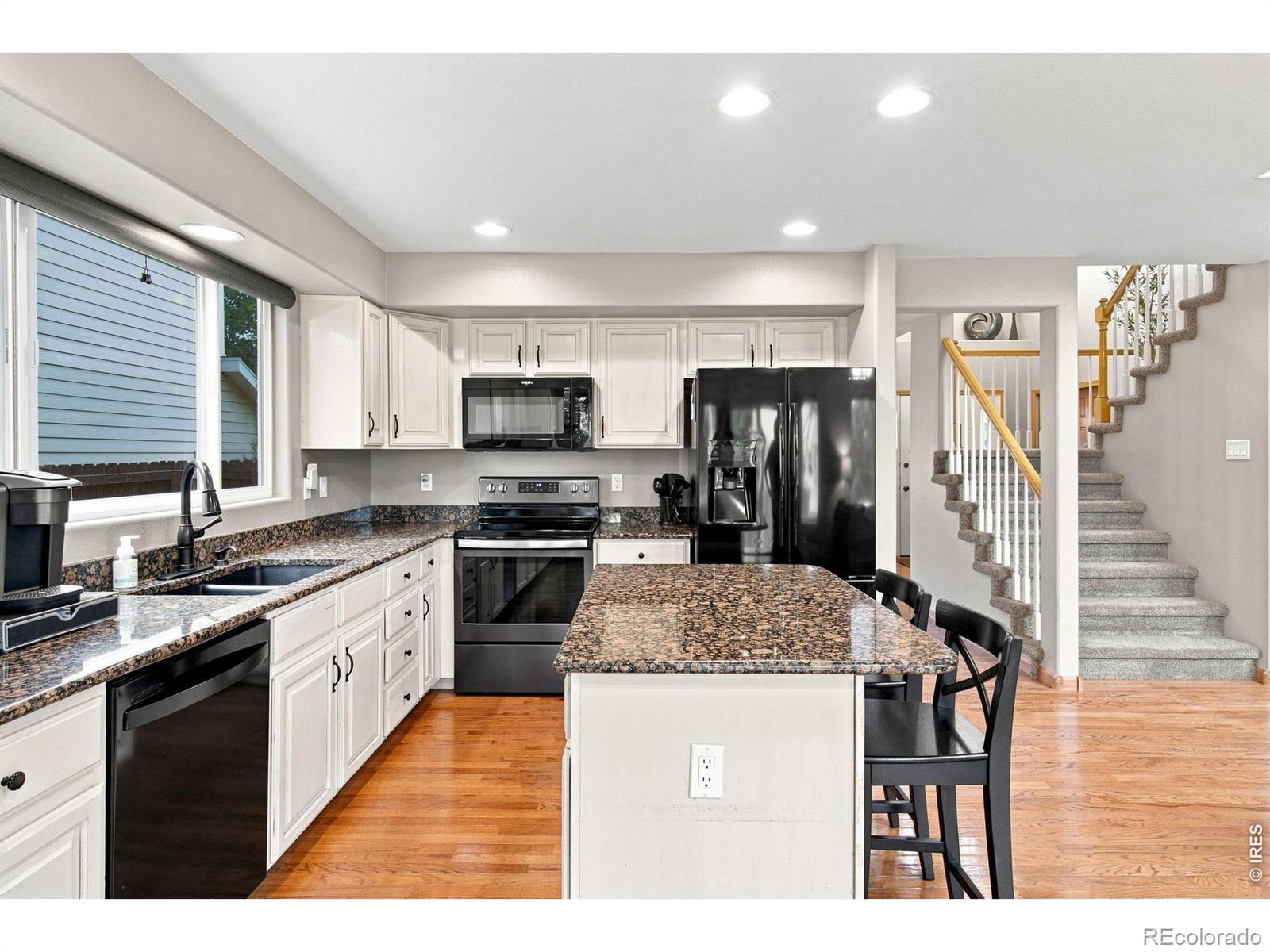 MLS Image #6 for 2833  stonehaven drive,fort collins, Colorado