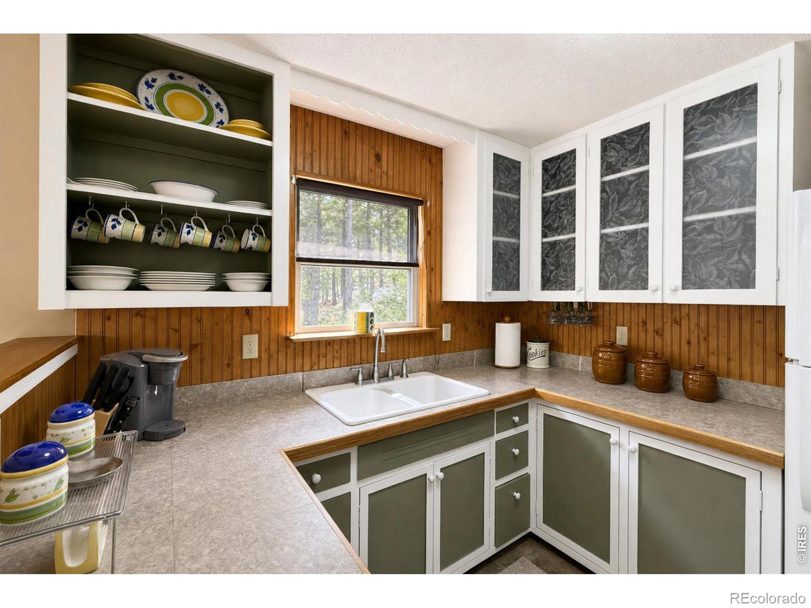 MLS Image #5 for 745  hickory drive,lyons, Colorado