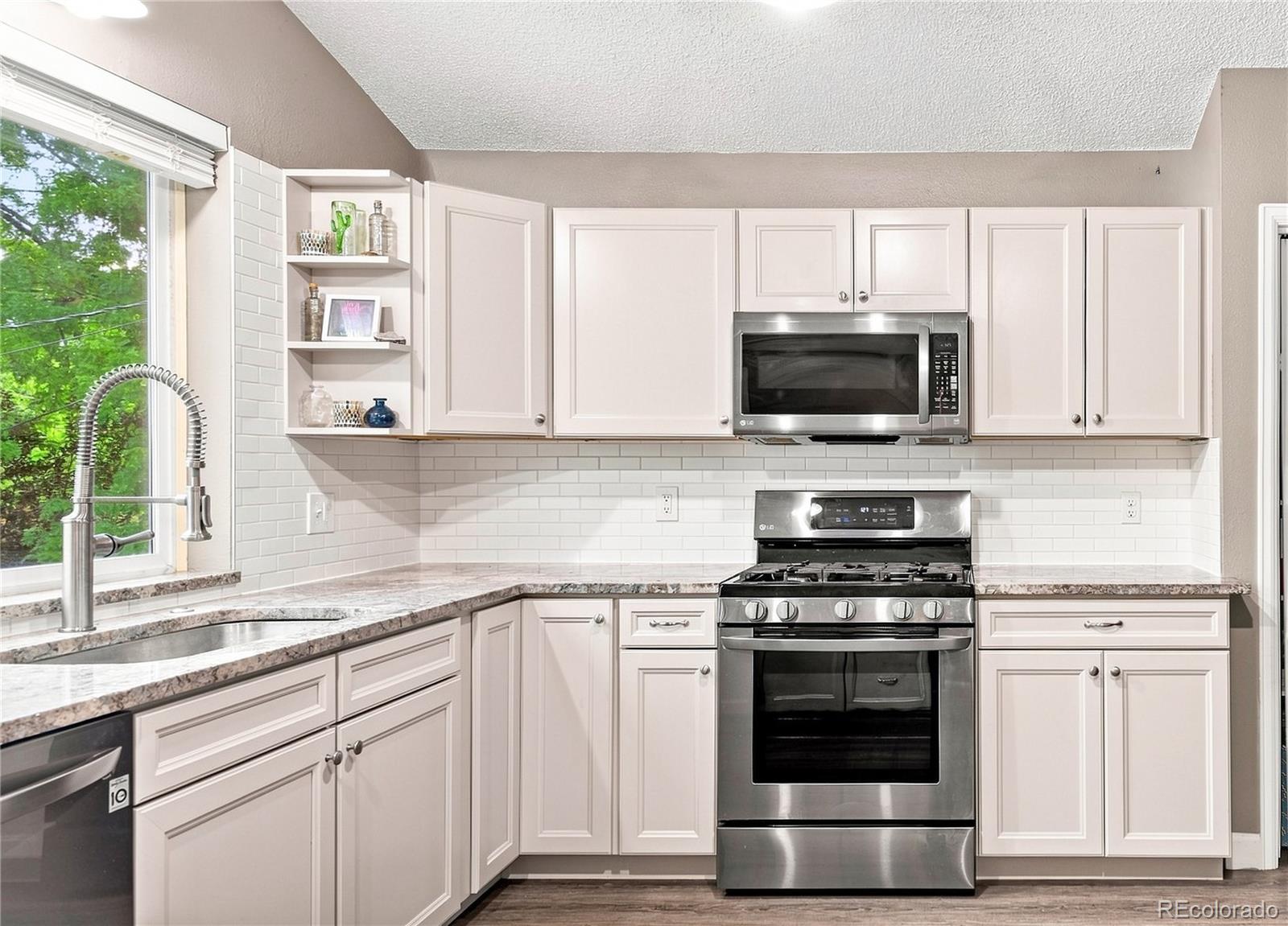 MLS Image #11 for 6759 w arkansas avenue,denver, Colorado
