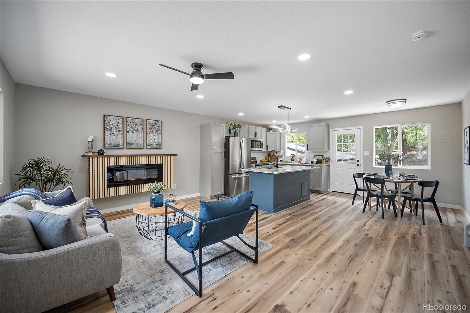 MLS Image #1 for 2537  camelot court,colorado springs, Colorado