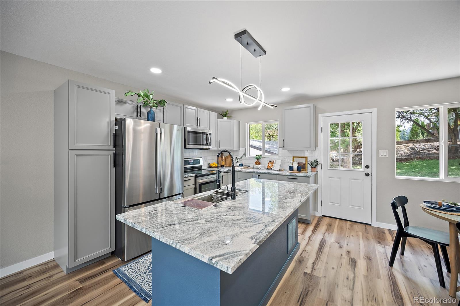 MLS Image #4 for 2537  camelot court,colorado springs, Colorado