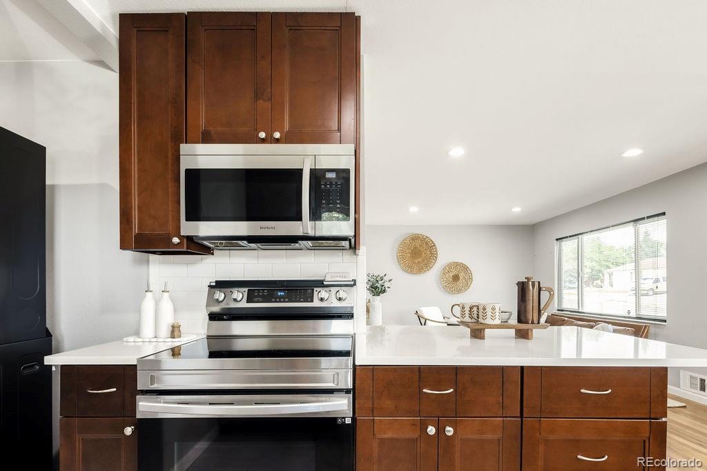 MLS Image #10 for 1860 w arkansas avenue,denver, Colorado