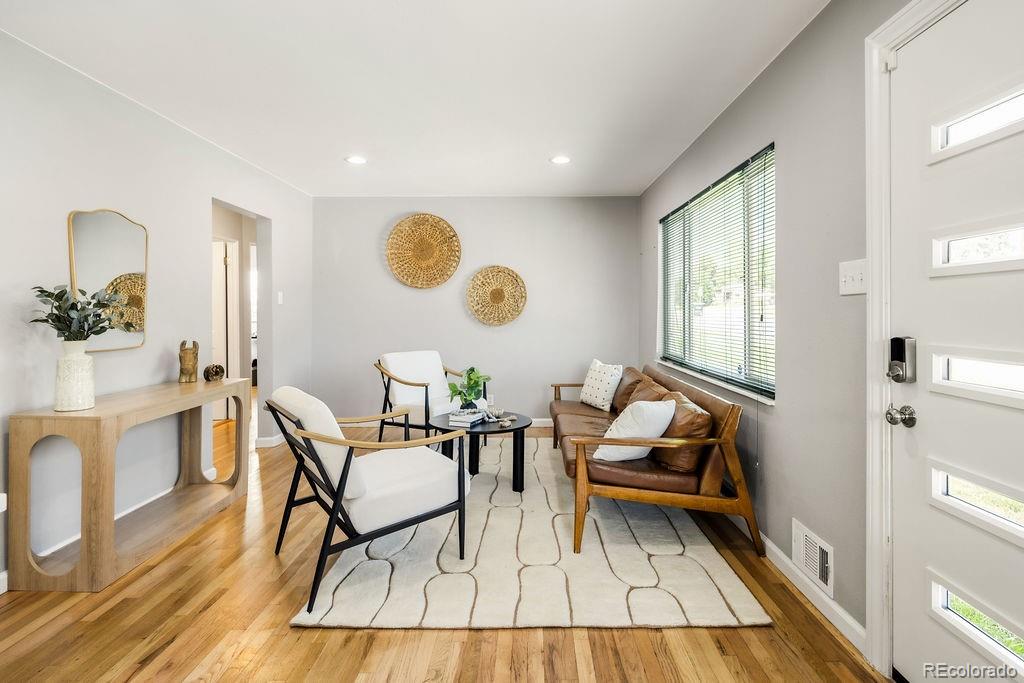 MLS Image #2 for 1860 w arkansas avenue,denver, Colorado