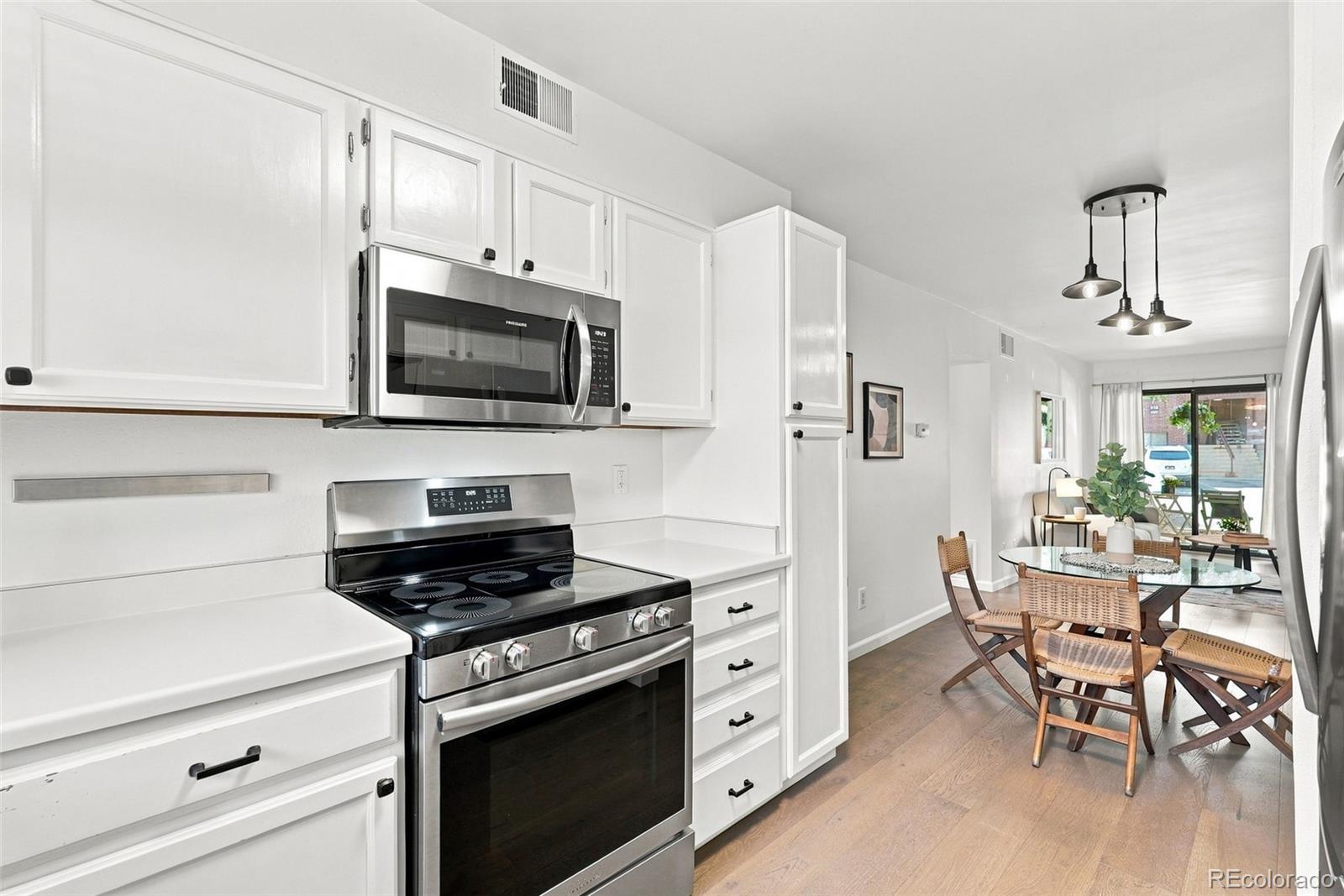 MLS Image #10 for 326  wright street,denver, Colorado