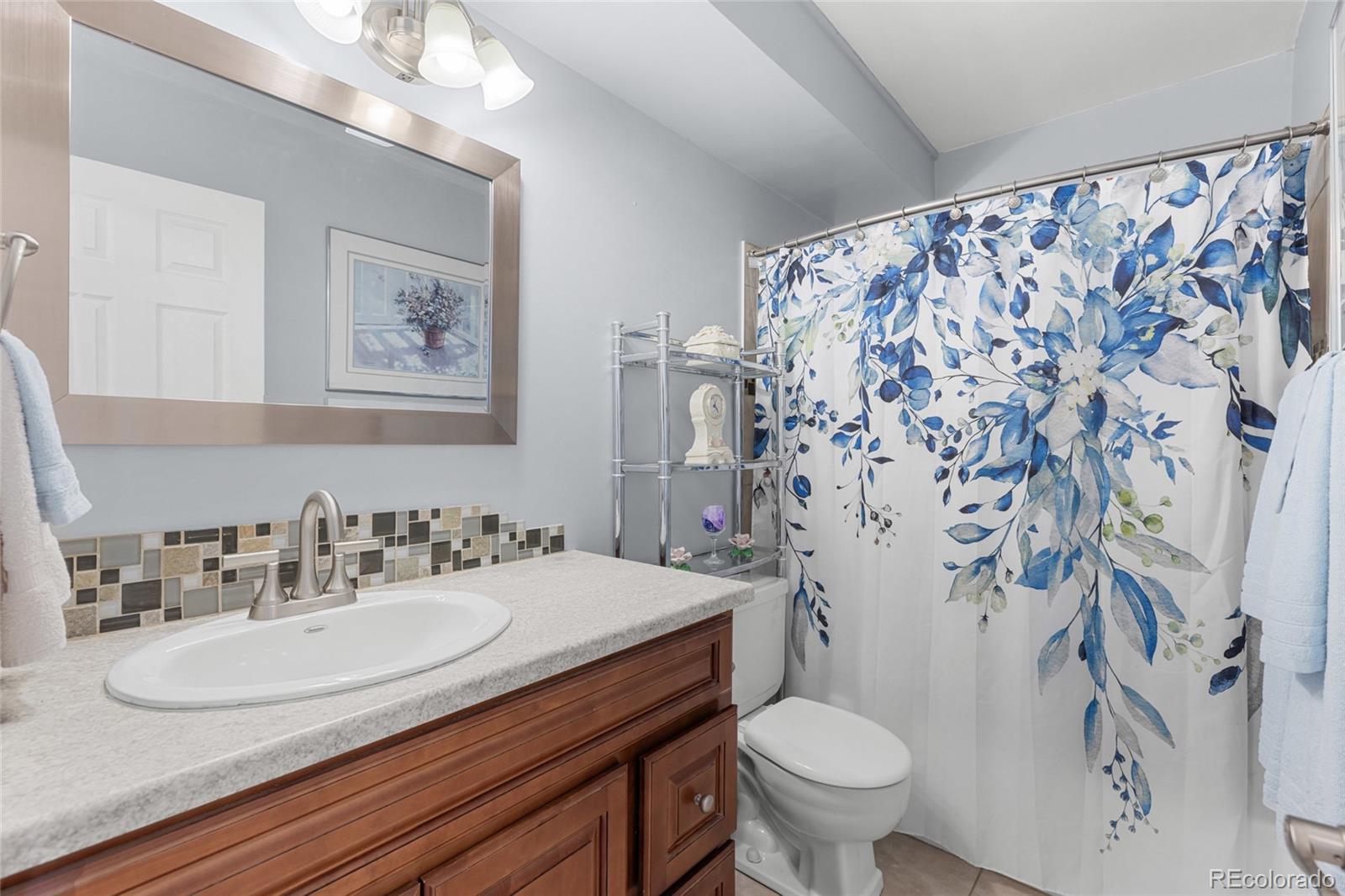 MLS Image #11 for 595 s alton way,denver, Colorado