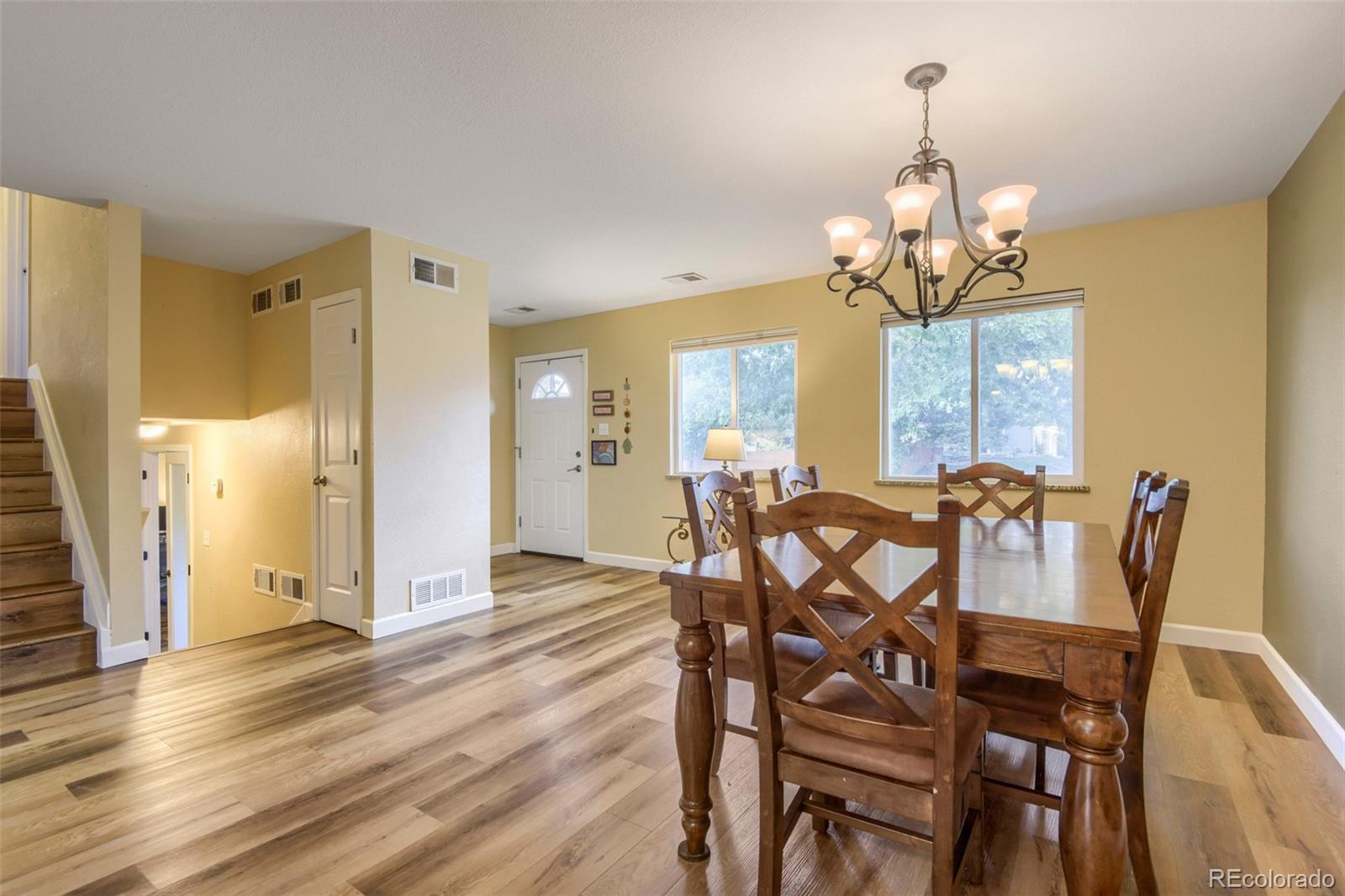 MLS Image #10 for 1547 s uvalda street,aurora, Colorado