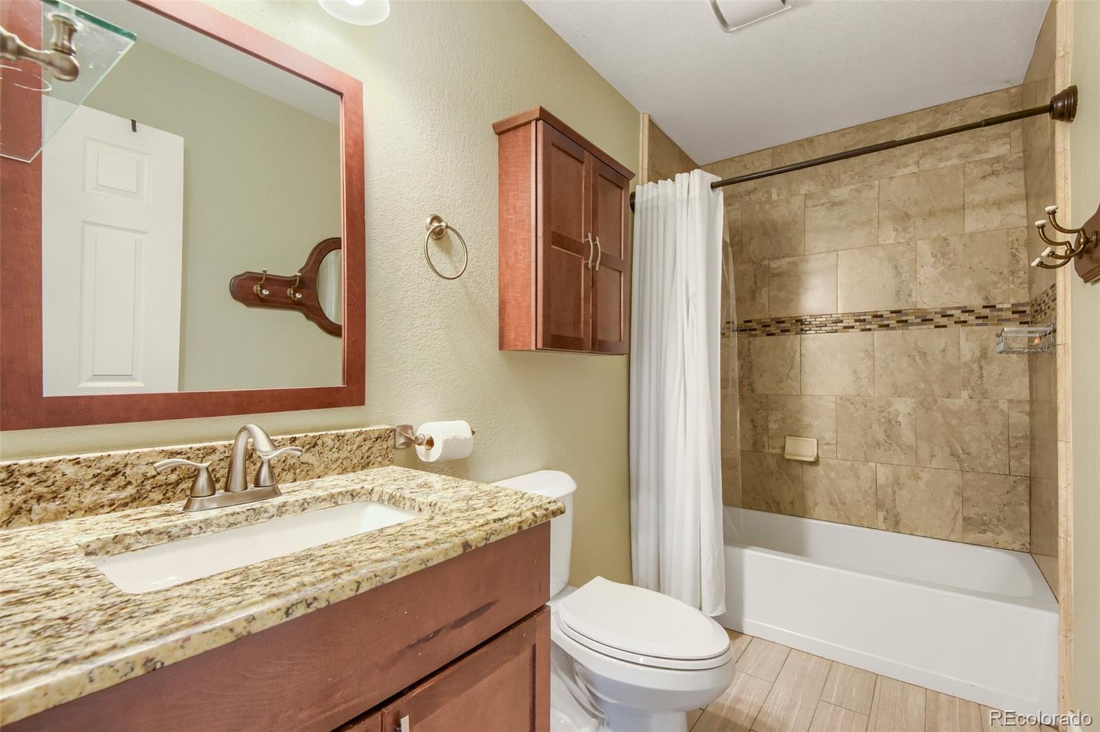 MLS Image #16 for 1547 s uvalda street,aurora, Colorado