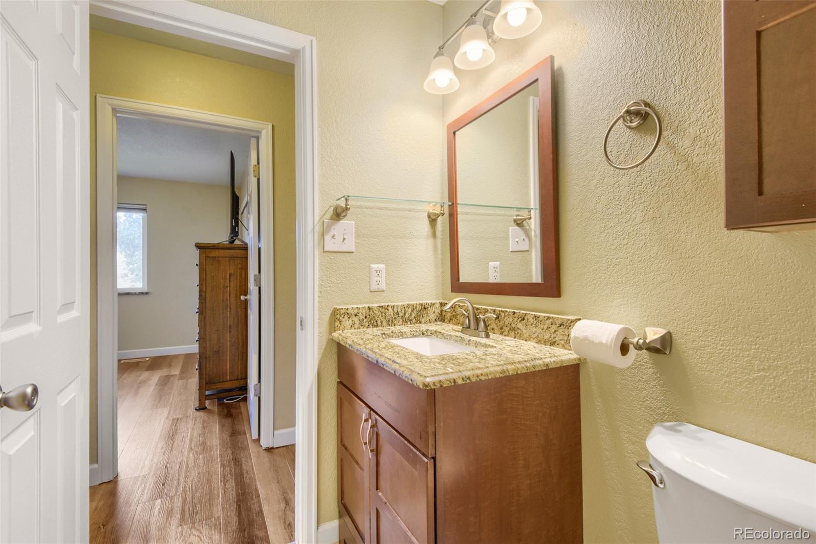 MLS Image #18 for 1547 s uvalda street,aurora, Colorado