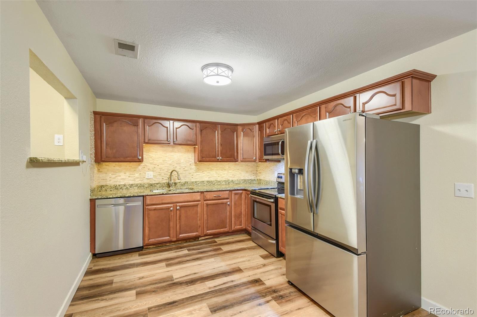 MLS Image #6 for 1547 s uvalda street,aurora, Colorado