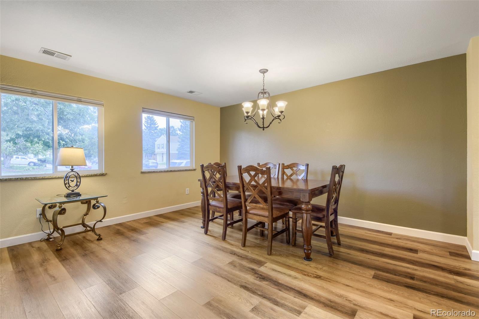 MLS Image #9 for 1547 s uvalda street,aurora, Colorado