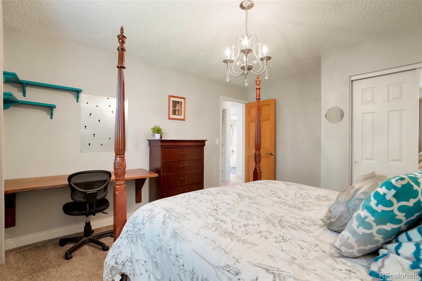 MLS Image #19 for 4972 s taft street,morrison, Colorado