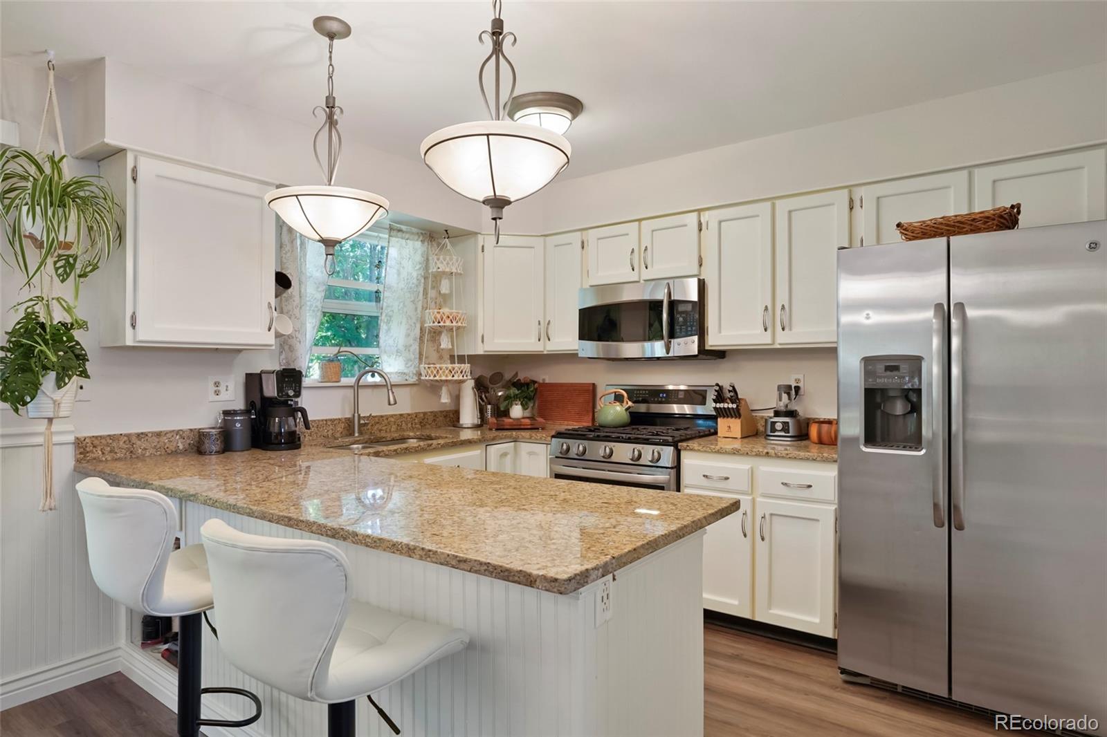 MLS Image #7 for 4972 s taft street,morrison, Colorado