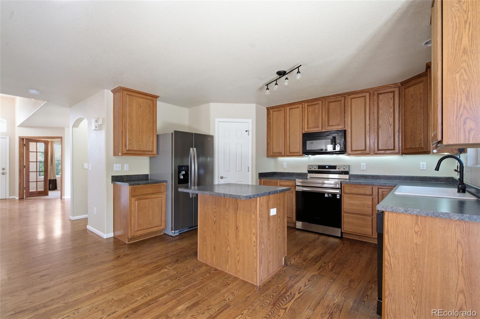 MLS Image #5 for 23750 e mississippi circle,aurora, Colorado