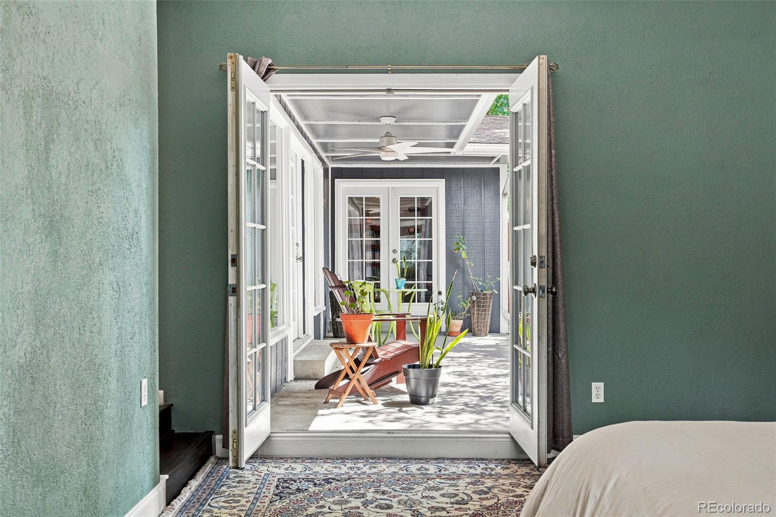 MLS Image #13 for 774 s krameria street,denver, Colorado