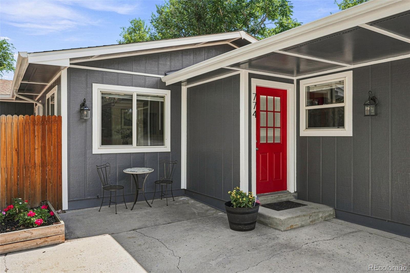 MLS Image #2 for 774 s krameria street,denver, Colorado