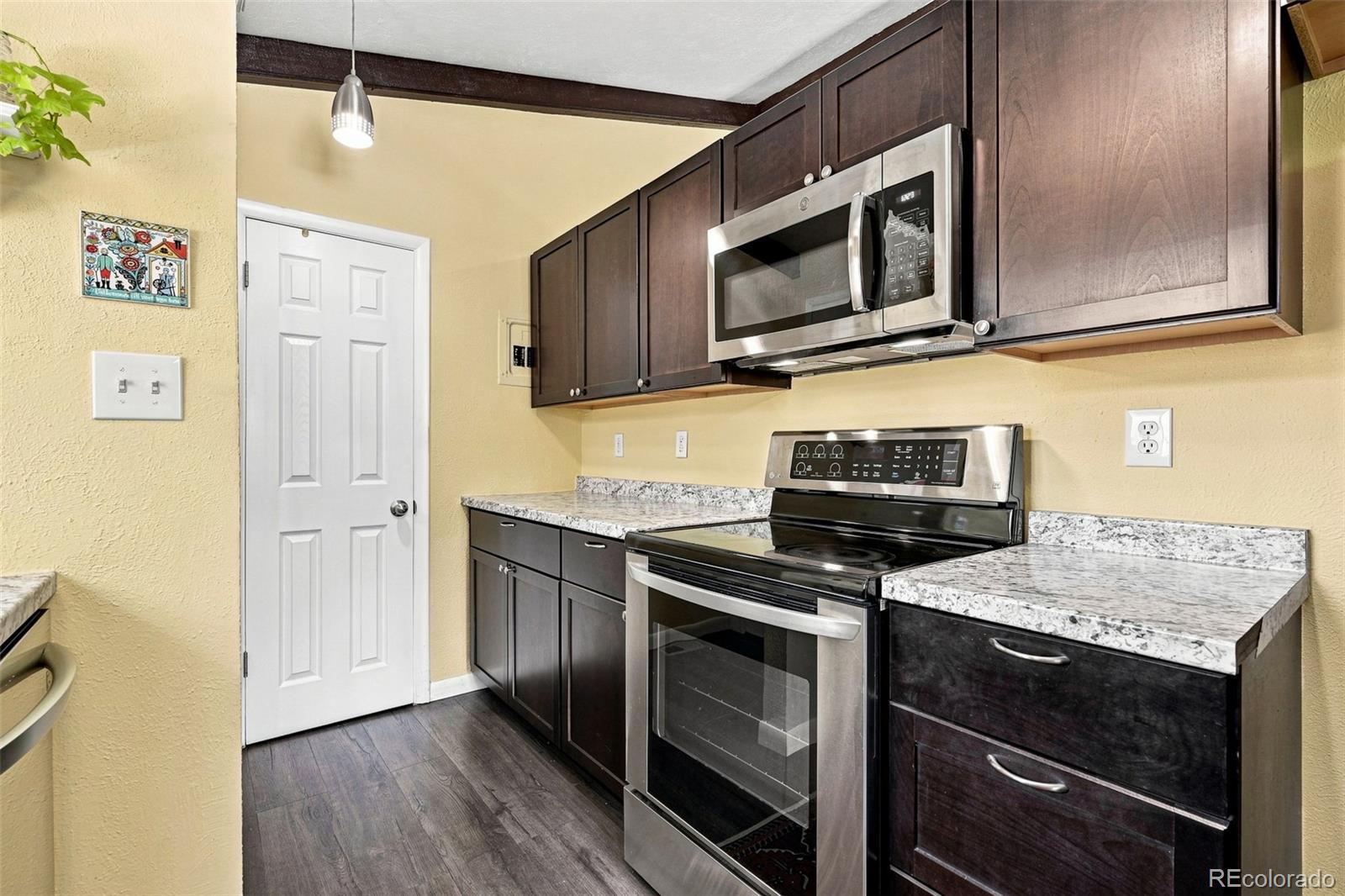 MLS Image #9 for 774 s krameria street,denver, Colorado