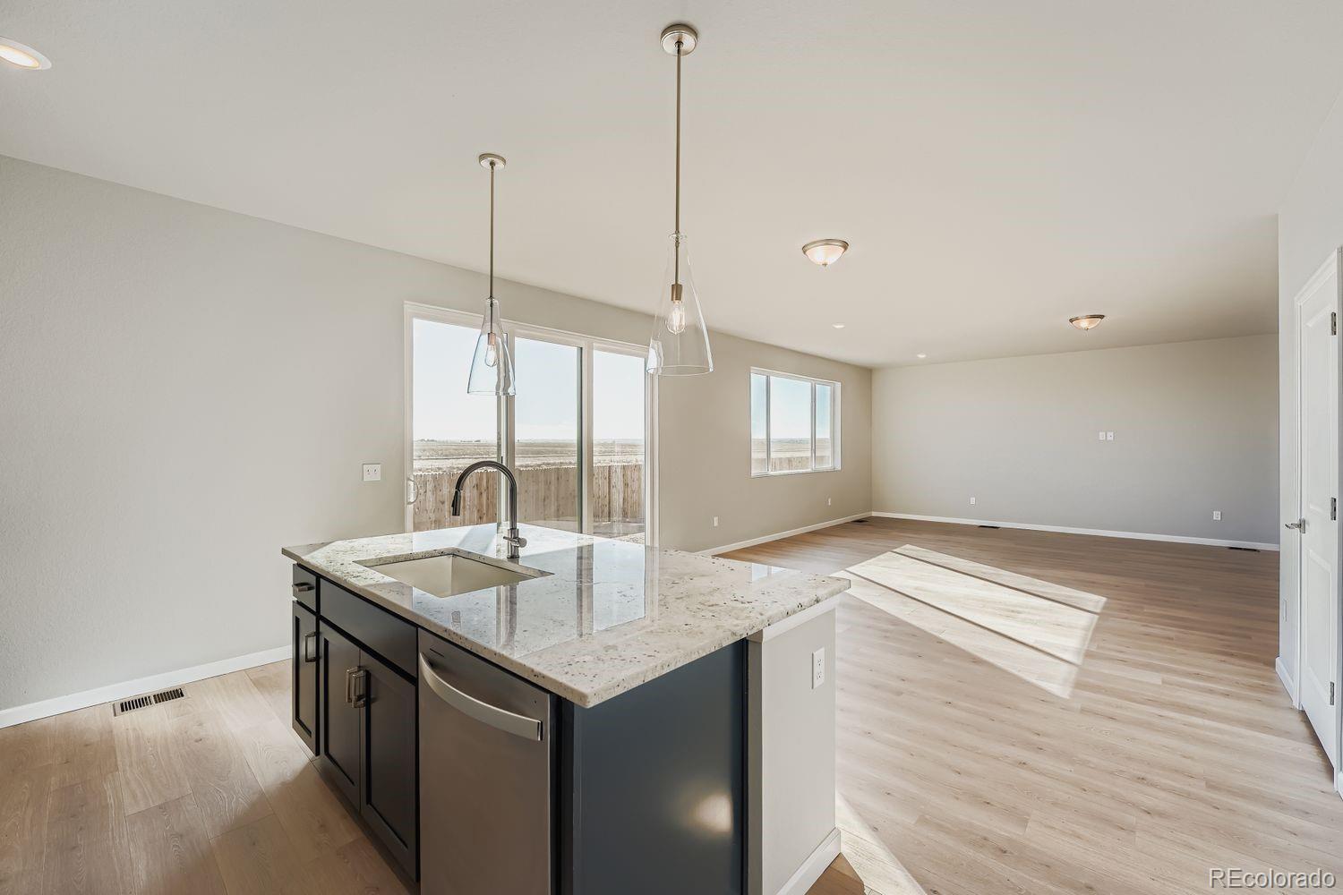 MLS Image #32 for 54960 e 27th avenue,strasburg, Colorado